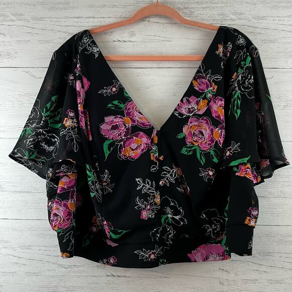 Torrid NWT Floral Chiffon Crop Blouse Size 2X - Picture 2 of 10